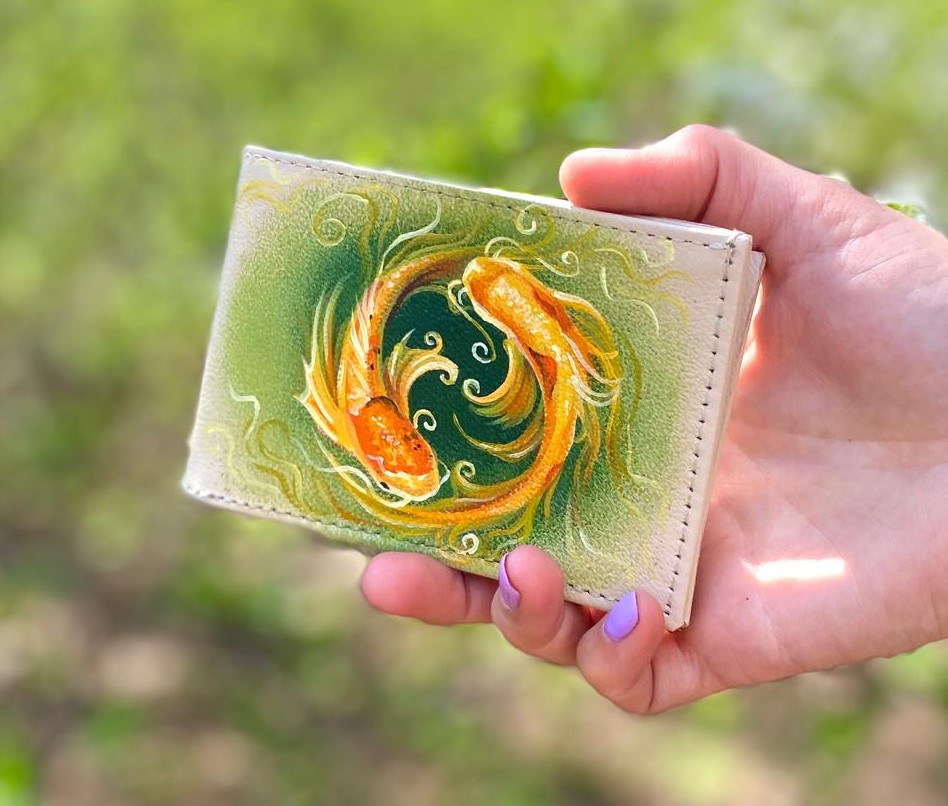 Женский кошелек из кожи на заказ "Клевер и рыбки".jpeg Женский кошелек из кожи на заказ "Клевер и рыбки".jpeg