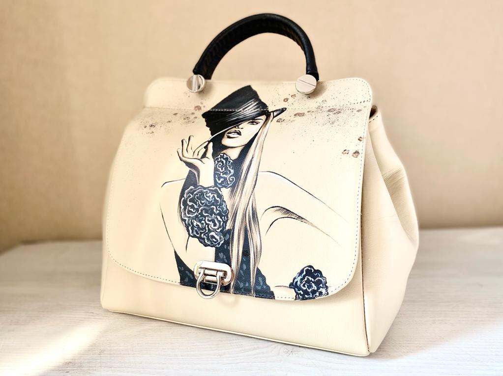 Женская кожаная сумка с рисунком на заказ "Незнакомка".jpeg