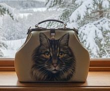 Светлая сумка саквояж с акцентной шоколадной отделкой и портретом кота ручной работы - купить в Москве и Санкт-Петербурге
