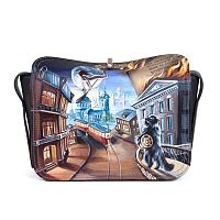 Женская кожаная сумка через плечо с рисунком ручной работы "Мастер и Маргарита" — кросс боди с росписью и вышивкой на заказ