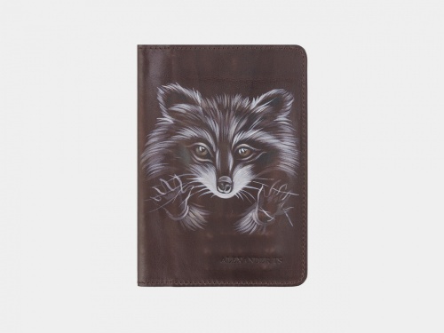 Кожаная обложка для паспорта с рисунком "Енот" - кожаный женский кошелек-портмоне ручной работы с рисунком на заказ |  Sumnizza