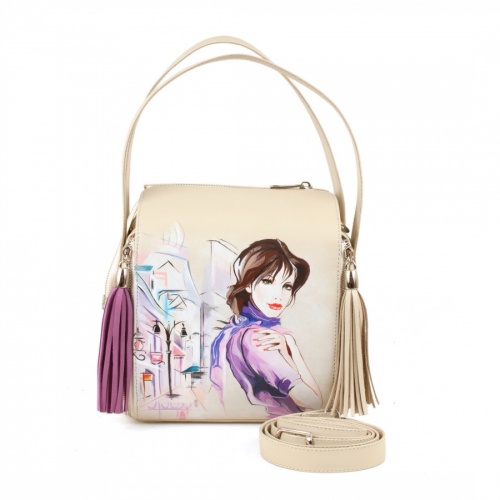 Квадратная сумка на плечо "Горожанка" ручной работы с рисунком и вышивкой на заказ
