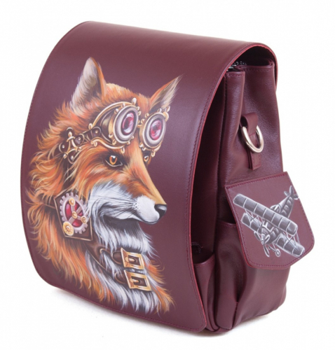 Кожаная сумка рюкзак с росписью "Лиса пилот" ручной работы с рисунком и вышивкой на заказ
