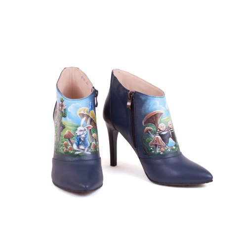 Комплект дорожный саквояж и ботильоны "Алиса" - кожаный женский набор рюкзак и ботинки ручной работы с рисунком |  Sumnizza фото 11