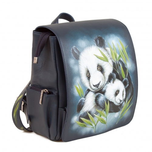 Женский рюкзак из кожи с росписью "Семейство пандочек" - кожаный рюкзак ручной работы с оригинальным рисунком на заказ |  Sumnizza фото 2