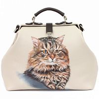 Светлый кожаный саквояж ручной работы с портретом питомца на заказ — пошив женской кожаной сумки ручной работы, сумки с рисунком и именной вышивкой на заказ
