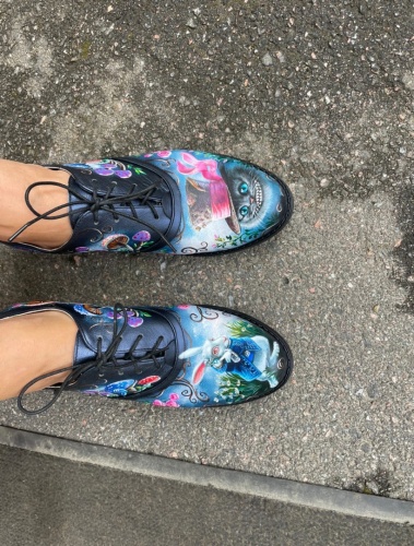 Кожаные полуботинки с ручной росписью "Чеширский кот" - кожаные женские ботильоны и балетки ручной работы с рисунком на заказ | Sumnizza фото 2