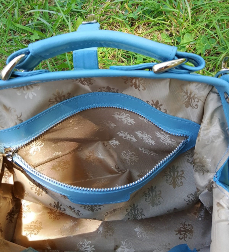 Дамский саквояж с портретной росписью «Любимцы мопсы» ручной работы - изготовление кожаной женской сумки ручной работы с рисунком | Сумки с принтом на заказ - Sumnizza фото 5