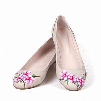 Цветные балетки "Сакура" — женские кожаные балетки ручной работы с рисунком и вышивкой