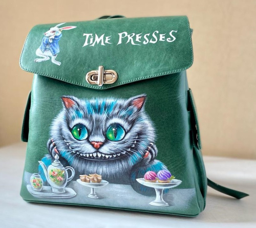 Женский рюкзак с карманами и рисунком Чешира "Чешир на чае" - кожаный рюкзак ручной работы с оригинальным рисунком на заказ |  Sumnizza