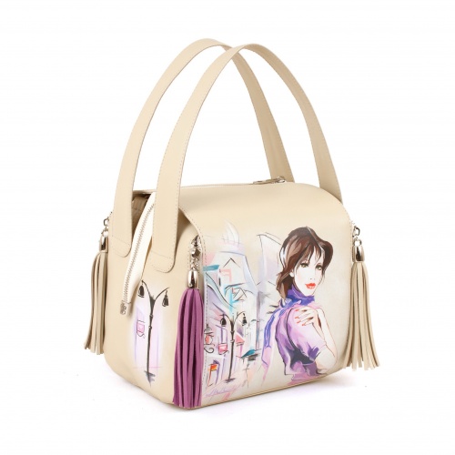 Квадратная сумка на плечо "Горожанка" ручной работы с рисунком и вышивкой на заказ
 фото 4