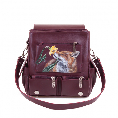 Кожаная сумка рюкзак с росписью "Лиса пилот" ручной работы с рисунком и вышивкой на заказ
 фото 3