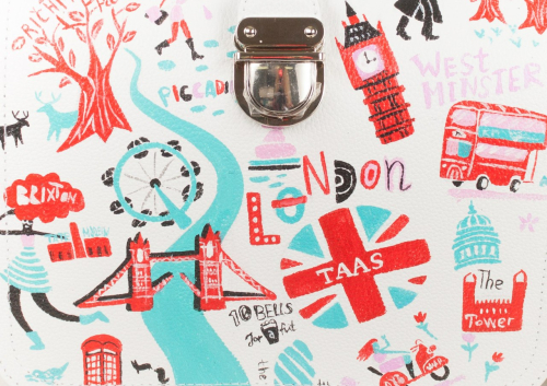 Женская кожаная сумка через лечо с рисунком ручной работы "Великобритания" — кросс боди с принтом на заказ фото 3