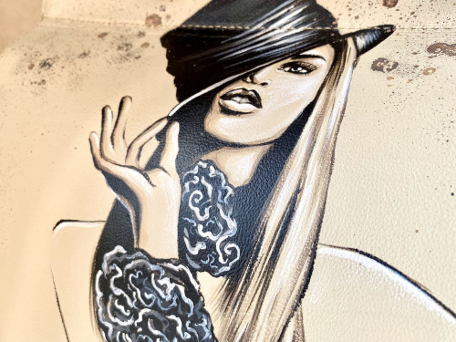 Женская кожаная сумка-портфель с рисунком ручной работы 'Кокетка' - изготовление кожаной женской сумки ручной работы с рисунком | Сумки с принтом на заказ - Sumnizza фото 5