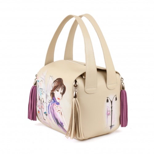 Квадратная сумка на плечо "Горожанка" ручной работы с рисунком и вышивкой на заказ
 фото 2