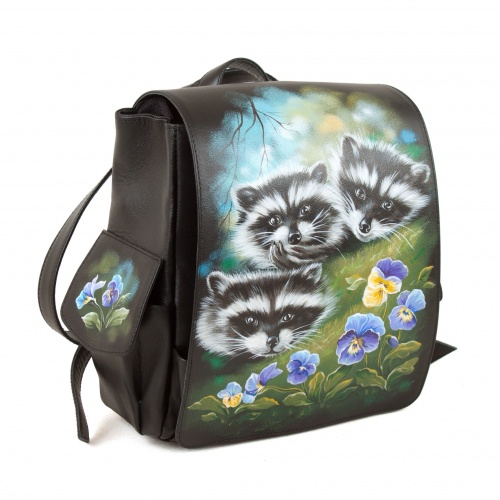 Черный женский рюкзак с карманами и рисунком "Добродушные еноты" - кожаный рюкзак ручной работы с оригинальным рисунком на заказ |  Sumnizza фото 2