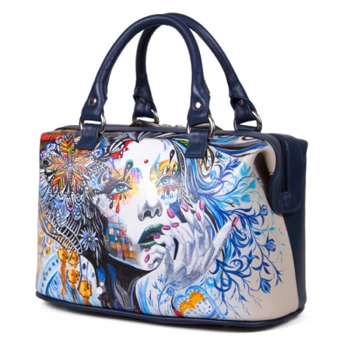 Кожаный саквояж под заказ "Девушка мечта" — женская кожаная сумка саквояж ручной работы с рисунком и вышивкой на заказ фото 2