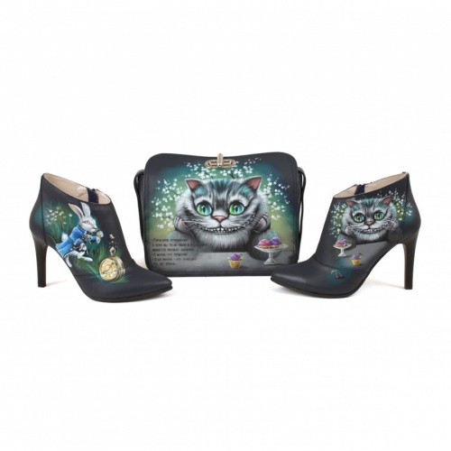 Комплект сумка с тремя отделениями и ботильоны "Чешир" - кожаный женский набор рюкзак и ботинки ручной работы с рисунком |  Sumnizza