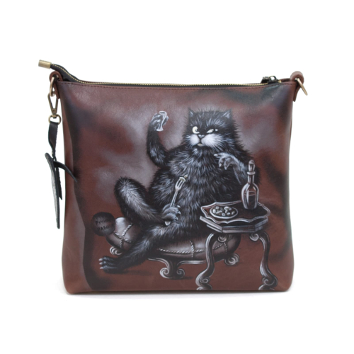 Женская кожаная сумка через плечо с рисунком ручной работы "Кот Бегемот" — кросс боди с принтом на заказ фото 4