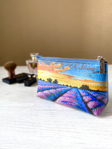 Кожаная косметичка с росписью ручной работы «Лаванда» - изготовление кожаной женской сумки ручной работы с рисунком | Сумки с принтом на заказ - Sumnizza фото 4