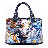 Кожаный саквояж под заказ "Девушка мечта" ручной работы с рисунком и вышивкой на заказ
