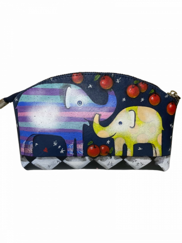 Женская косметичка с рисунком "Слоники под яблоней" - кожаная женская косметичка ручной работы с рисунком на заказ |  Sumnizza