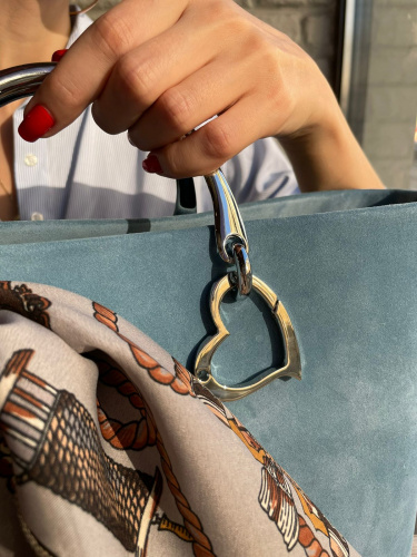 Женская замшевая сумка шоппер на заказ - ручная работа - кожаная и замшевая женская сумка шоппер ручной работы с рисунком и вышивкой на заказ фото 3