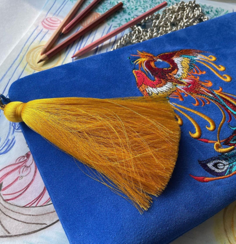 Замшевый вечерний клатч с вышивкой  "Птица Феникс" на заказ - женская кожаная сумка ручной работы с авторским рисунком