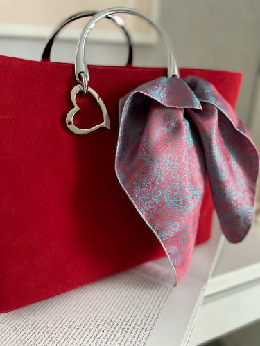 Замшевый шоппер с авторским дизайном - вышивка на заказ "Феникс" - кожаная и замшевая женская сумка шоппер ручной работы с рисунком и вышивкой на заказ фото 7