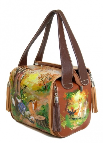 Квадратная женская сумка "Охотник" ручной работы с рисунком и вышивкой на заказ
 фото 2