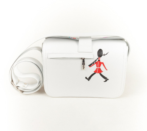 Женская кожаная сумка через лечо с рисунком ручной работы "Великобритания" — кросс боди с принтом на заказ фото 4