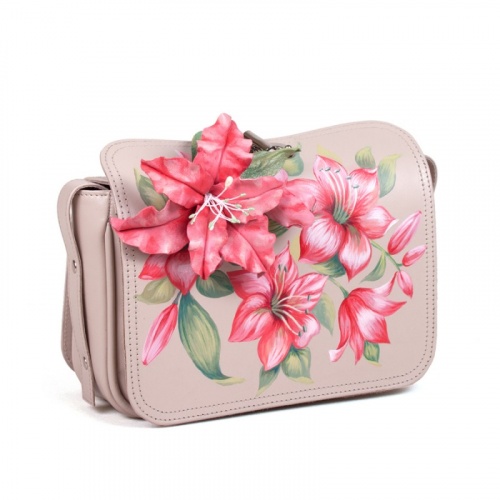 Женская кожаная сумка через плечо с рисунком ручной работы "Лилии" — кросс боди с принтом на заказ фото 4